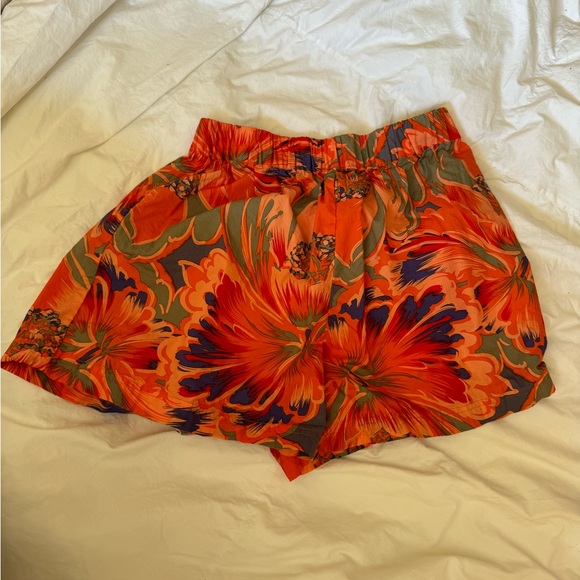 NWOT blouse and short set - Picture 5 of 11